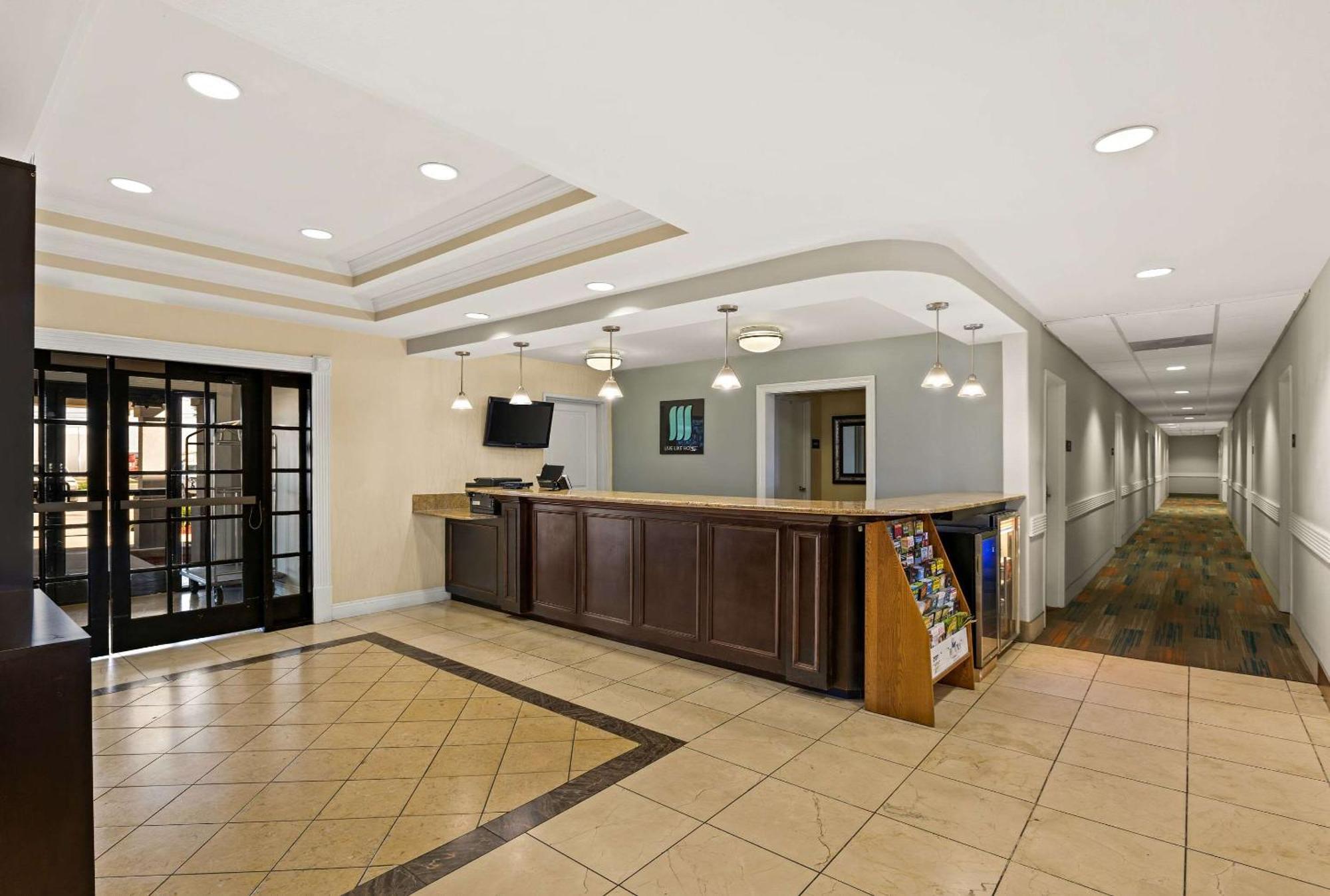 Mainstay Suites Houma Exterior photo